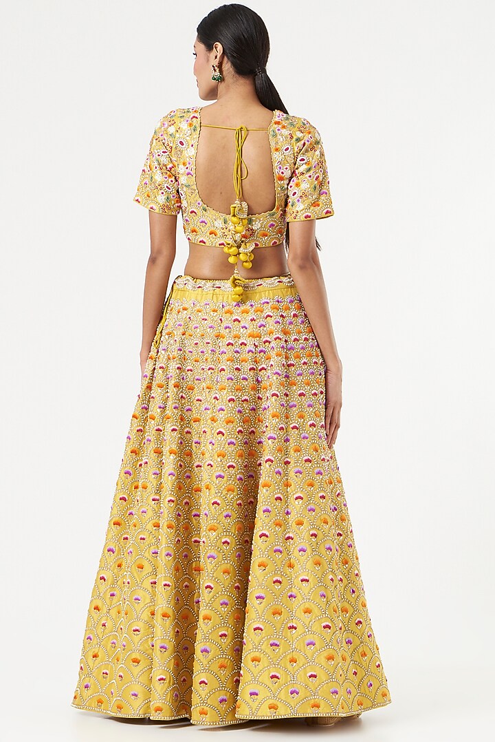 Yellow Spun Silk Embroidered Bridal Lehenga Set by SURBHI SHAH at Pernia's Pop Up Shop