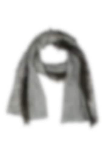 Grey cutwork and fur trim lambada shawl by Soutache
