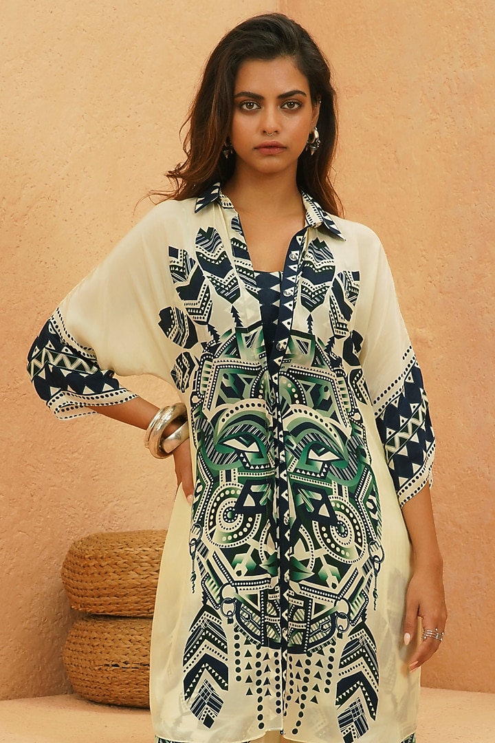 Ivory Crepe Printed Tunic Set by Sva By Sonam & Paras Modi at Pernia's Pop Up Shop