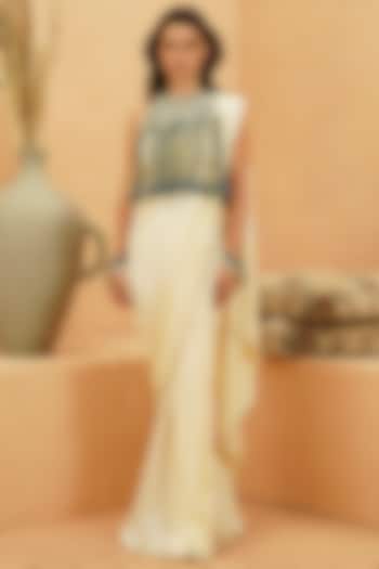 Ivory Silk Wedding Saree Set by Sva By Sonam & Paras Modi at Pernia's Pop Up Shop