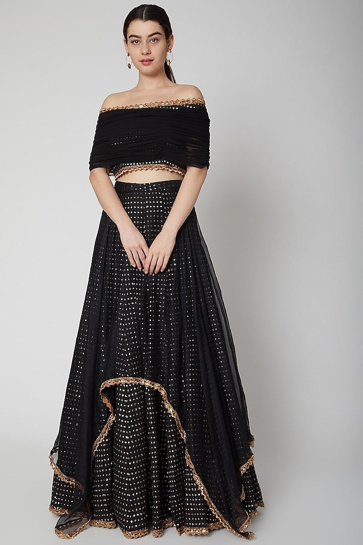 Black Double Layered Wedding Lehenga Set by Sva By Sonam & Paras Modi at Pernia's Pop Up Shop