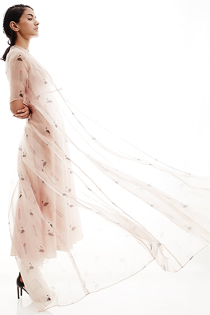 Cream Organza Wedding Anarkali Set by SVA BY SONAM & PARAS MODI at Pernia's Pop Up Shop