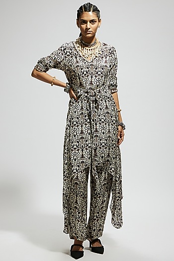 White Crepe Jaal Printed Tunic Set by SVA BY SONAM & PARAS MODI at Pernia's Pop Up Shop