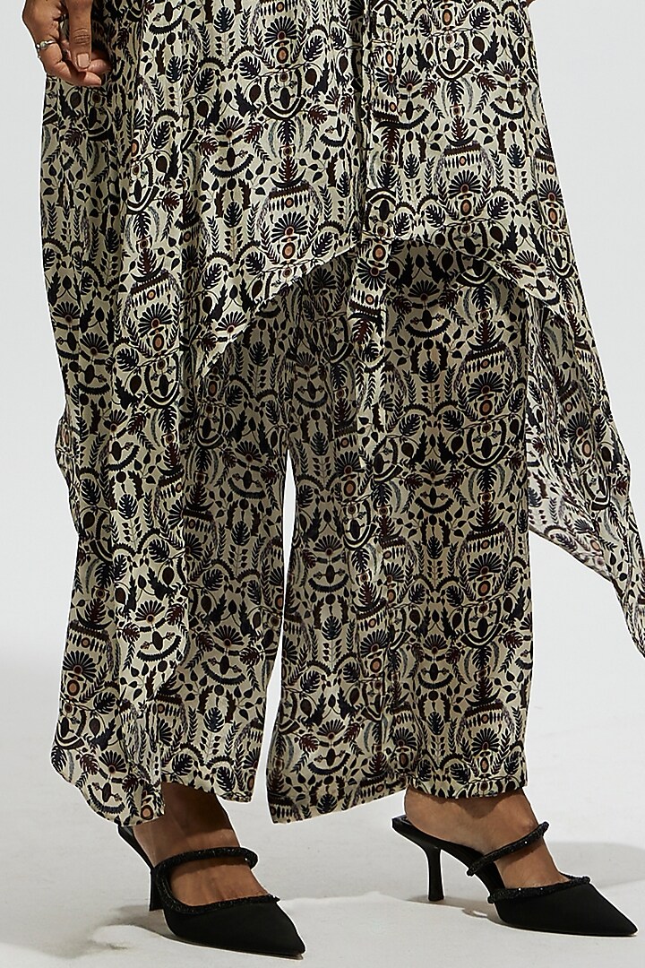 White Crepe Jaal Printed Tunic Set by SVA BY SONAM & PARAS MODI at Pernia's Pop Up Shop
