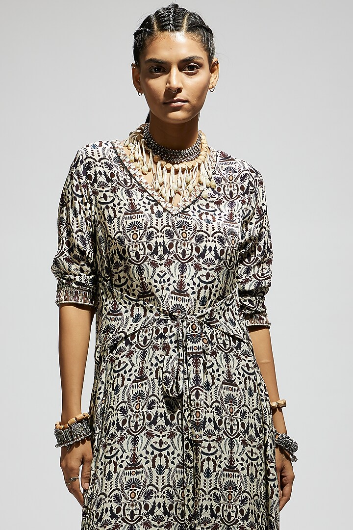 White Crepe Jaal Printed Tunic Set by SVA BY SONAM & PARAS MODI at Pernia's Pop Up Shop