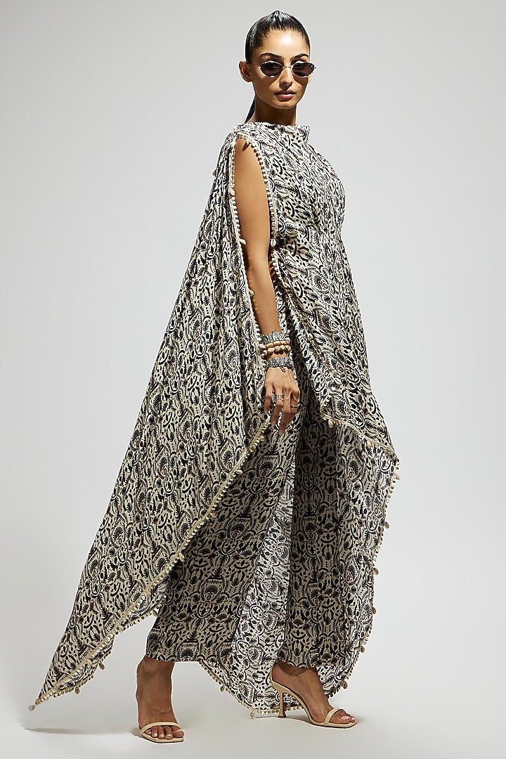 White Crepe Jaal Printed Pant Set by SVA BY SONAM & PARAS MODI at Pernia's Pop Up Shop