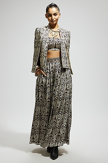 White Crepe Jaal Embellished Cape Jacket Set by SVA BY SONAM & PARAS MODI at Pernia's Pop Up Shop