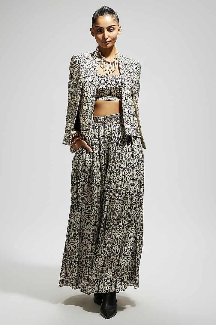 White Crepe Jaal Embellished Cape Jacket Set by Sva By Sonam & Paras Modi at Pernia's Pop Up Shop