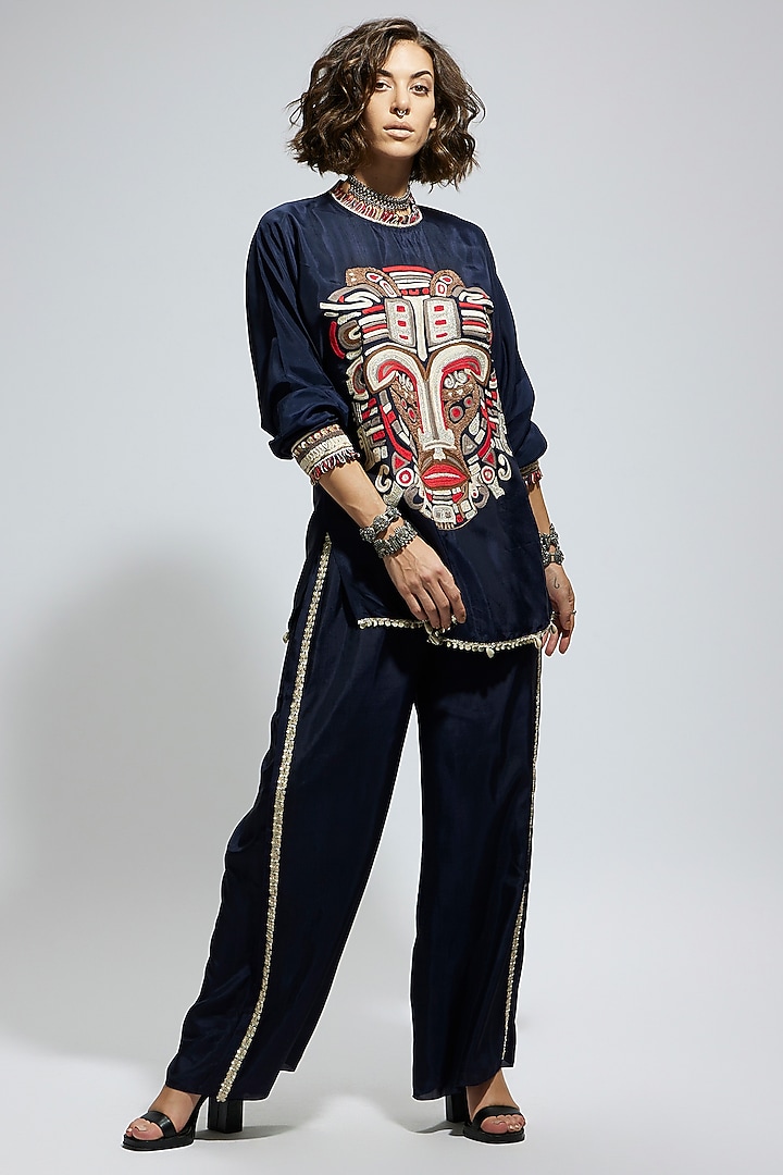 Blue Crepe Thread Embellished Tunic Set by SVA BY SONAM & PARAS MODI at Pernia's Pop Up Shop