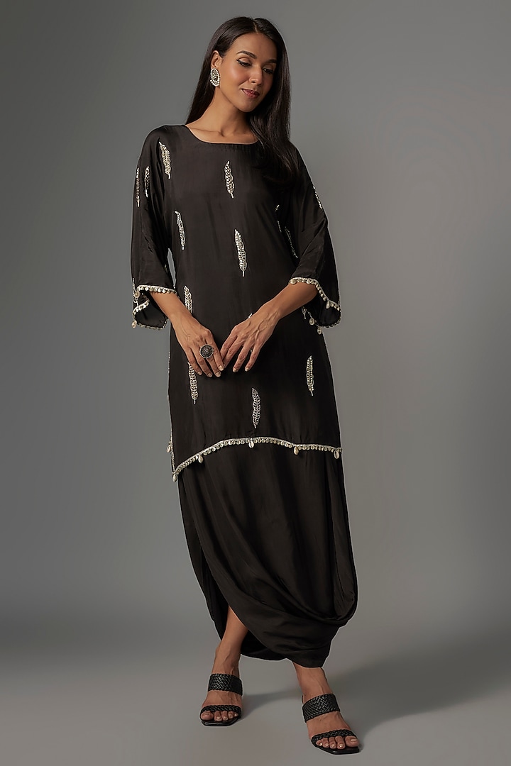 Black Crepe Feather Embroidered Tunic Set by Sva By Sonam & Paras Modi at Pernia's Pop Up Shop