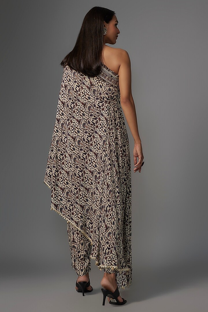 White Crepe Jaal Printed One-Shoulder Pant Wedding Saree Set by Sva By Sonam & Paras Modi at Pernia's Pop Up Shop