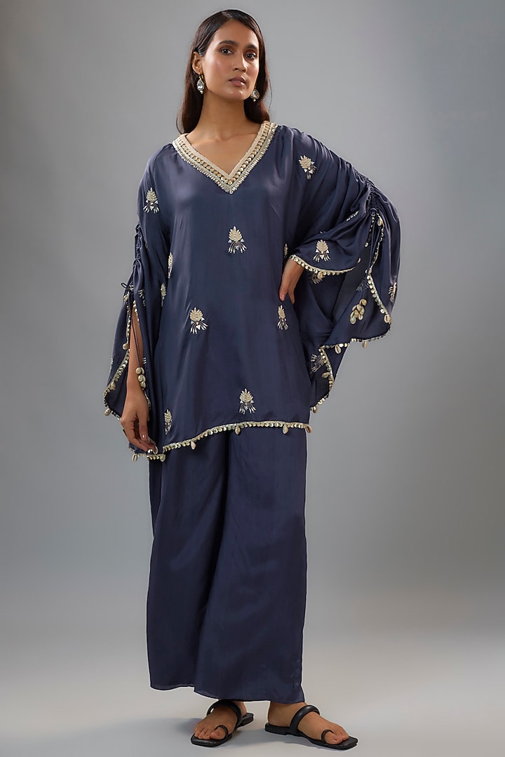 Blue Silk Embellished Tunic Set by SVA BY SONAM & PARAS MODI at Pernia's Pop Up Shop