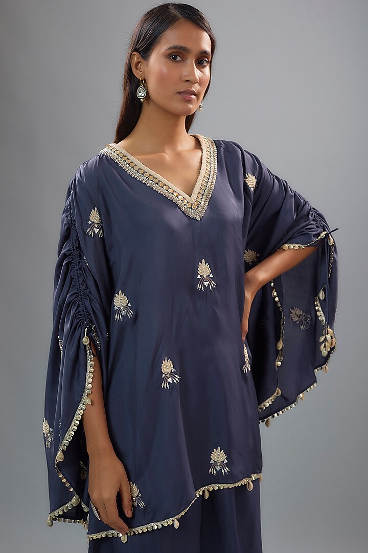 Blue Silk Embellished Tunic Set by SVA BY SONAM & PARAS MODI at Pernia's Pop Up Shop
