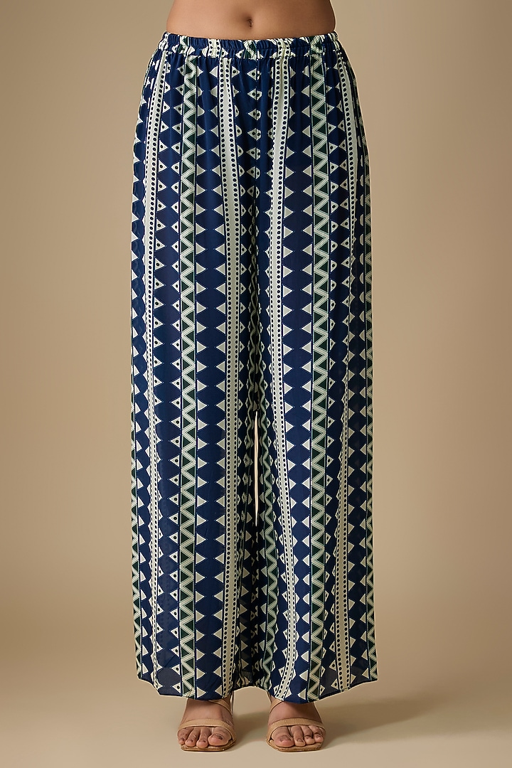 Ivory Crepe Embellished Tunic Set by SVA BY SONAM & PARAS MODI at Pernia's Pop Up Shop
