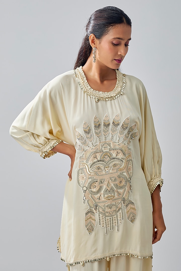 Ivory Crepe Embroidered Co-Ord Set by SVA BY SONAM & PARAS MODI at Pernia's Pop Up Shop