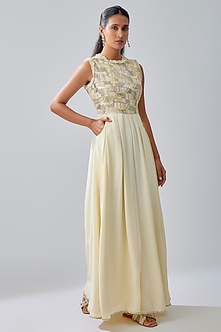 Ivory Crepe Hand Embroidered Jumpsuit by SVA BY SONAM & PARAS MODI