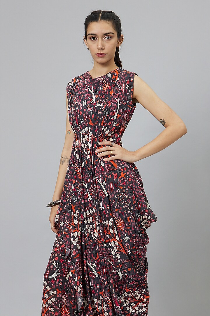 Grey Crepe Printed Pant Set by SVA BY SONAM & PARAS MODI at Pernia's Pop Up Shop
