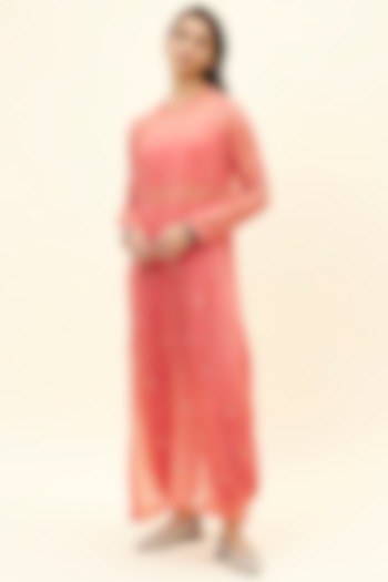 Deep Coral Organza Kurta Set by SVA BY SONAM & PARAS MODI at Pernia's Pop Up Shop