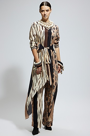 Ivory Crepe Feather Printed Tunic Set by SVA BY SONAM & PARAS MODI at Pernia's Pop Up Shop