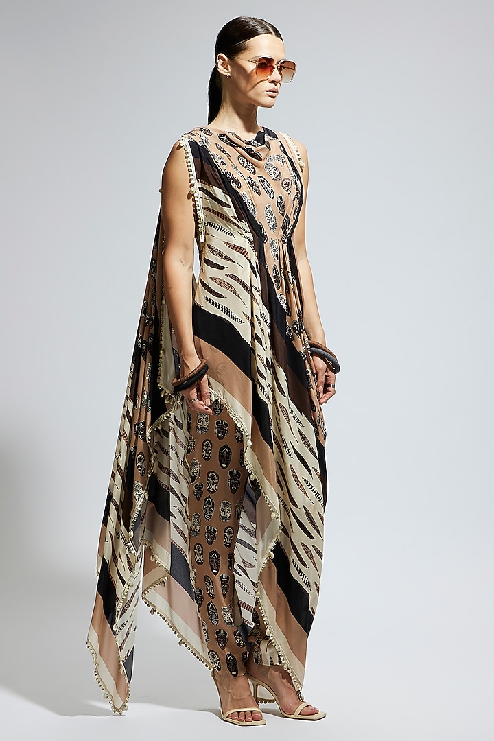 Ivory Crepe Printed Pant Set by SVA BY SONAM & PARAS MODI at Pernia's Pop Up Shop