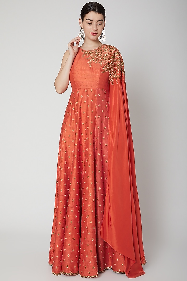 Pureed Bridal Anarkali With Cape by SVA BY SONAM & PARAS MODI at Pernia's Pop Up Shop