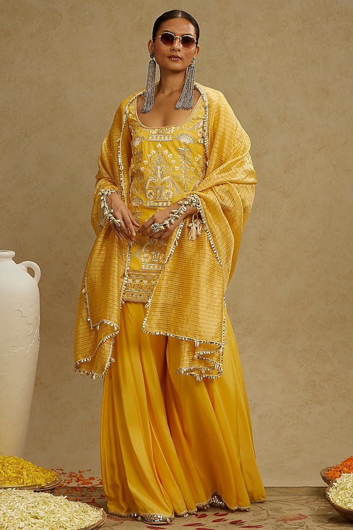 Yellow Silk Boota Embellished Kurta Set by SVA BY SONAM & PARAS MODI at Pernia's Pop Up Shop