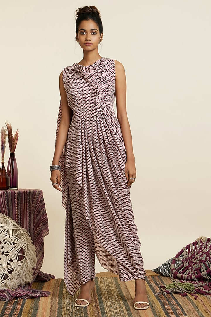 Merlot Crepe Geo Printed Co-Ord Set by SVA BY SONAM & PARAS MODI at Pernia's Pop Up Shop