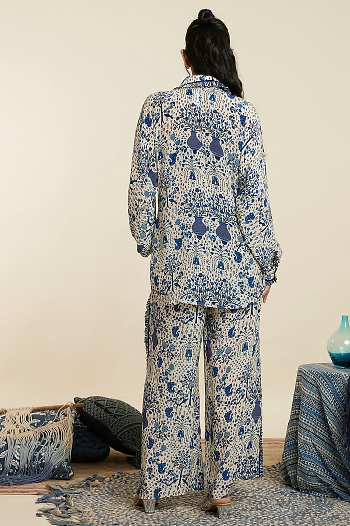 Safar Blue Crepe Jaal Printed Co-Ord Set by SVA BY SONAM & PARAS MODI at Pernia's Pop Up Shop