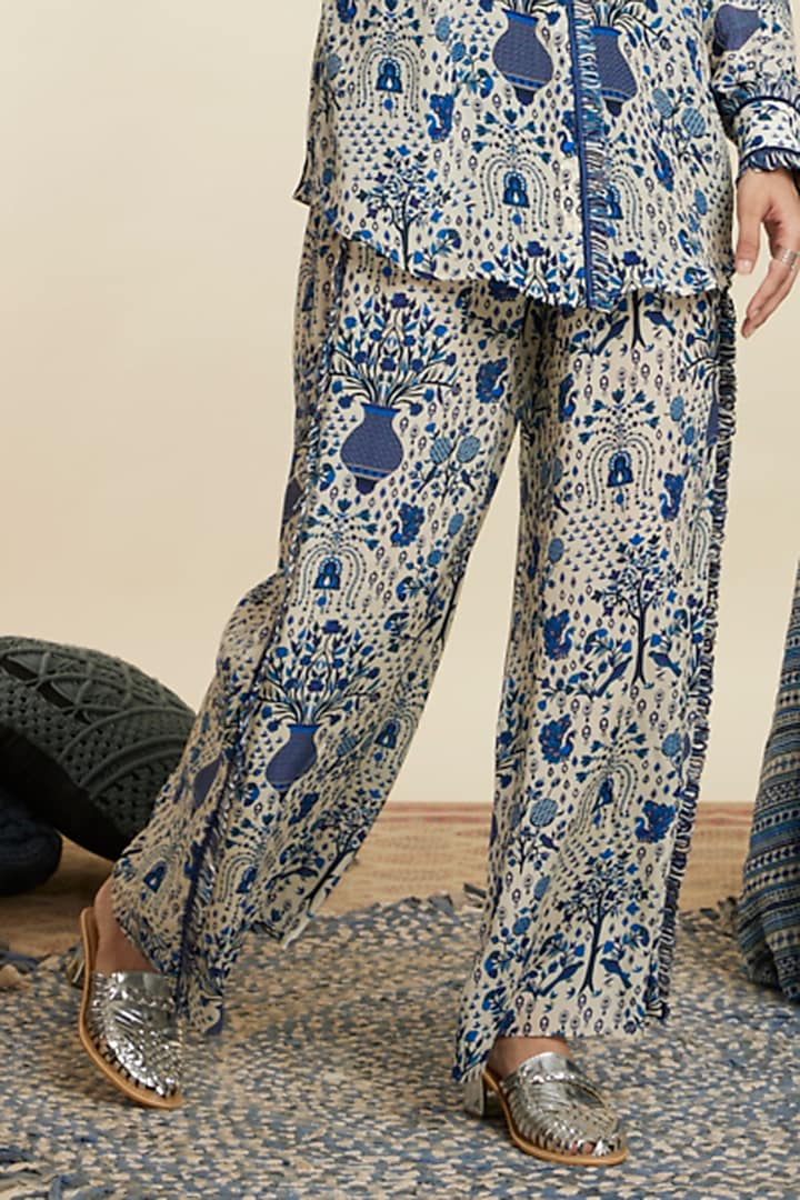 Safar Blue Crepe Jaal Printed Co-Ord Set by SVA BY SONAM & PARAS MODI at Pernia's Pop Up Shop