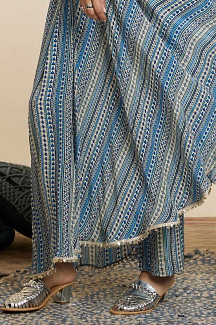 Blue Crepe Stripe Printed One-Shoulder Wedding Saree Set by SVA BY SONAM & PARAS MODI at Pernia's Pop Up Shop