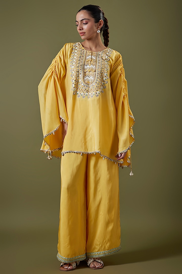 Dandelion Yellow Habutai Silk Embroidered Tunic Set by Sva By Sonam & Paras Modi at Pernia's Pop Up Shop