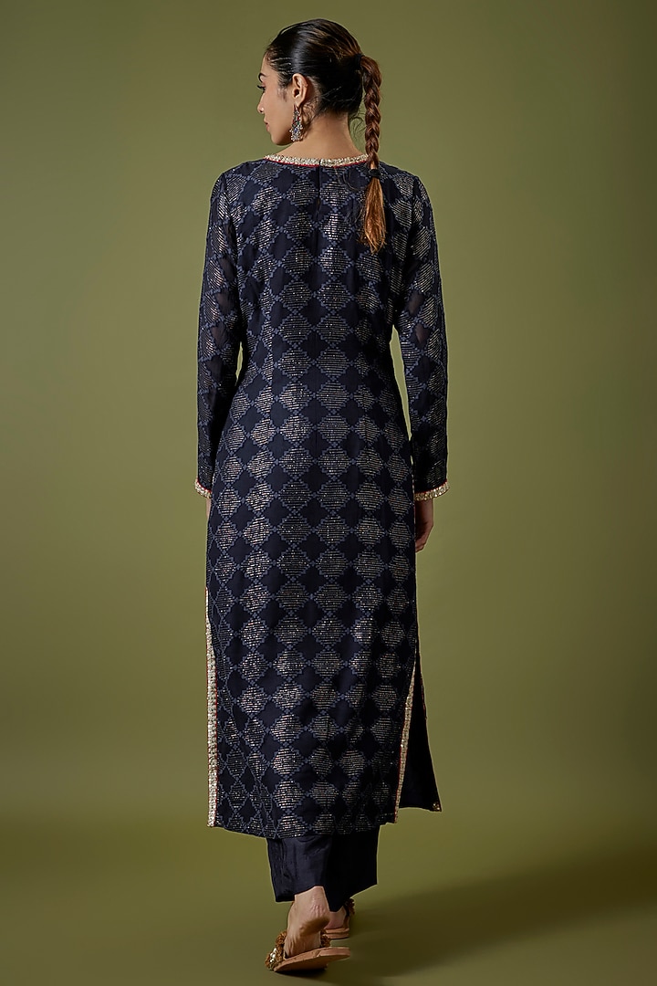 Navy Blue Silk Kurta Set by Sva By Sonam & Paras Modi at Pernia's Pop Up Shop