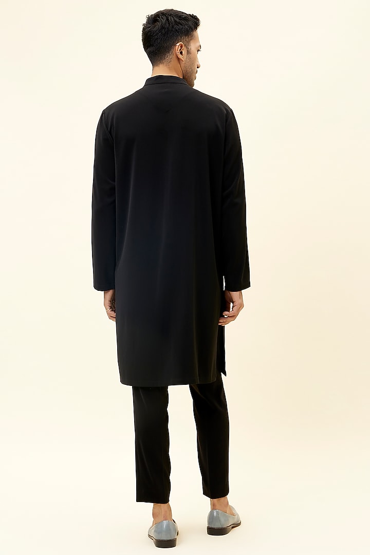 Black Volvo Embroidered Kurta Set by SVA BY SONAM & PARAS MODI Men at Pernia's Pop Up Shop