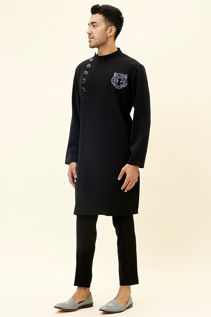 Black Volvo Embroidered Kurta Set by SVA BY SONAM & PARAS MODI Men at Pernia's Pop Up Shop