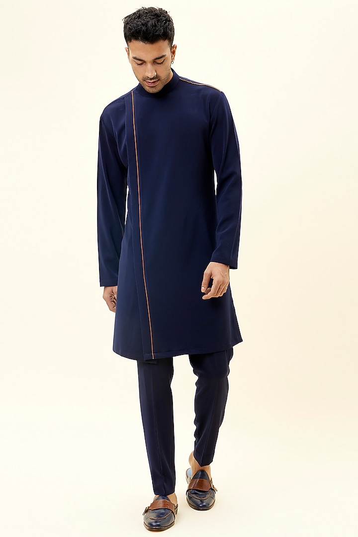 Blue Volvo Kurta Set by SVA BY SONAM & PARAS MODI Men at Pernia's Pop Up Shop