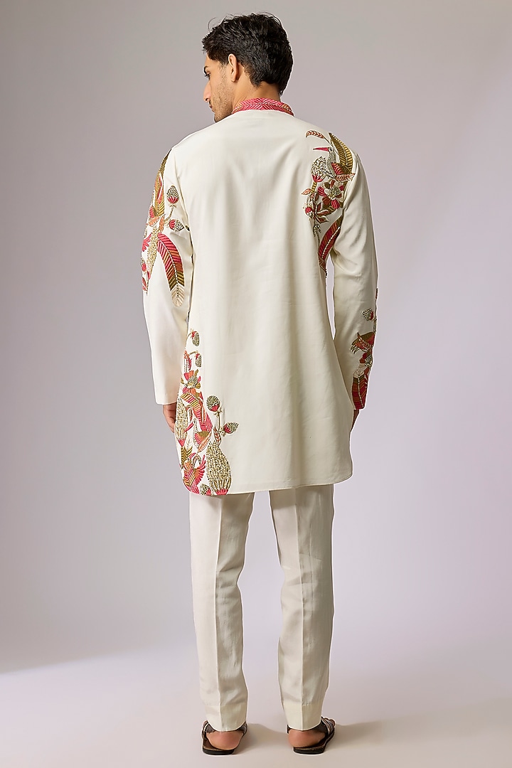 Ivory Silk Embroidered Kurta Set by Sva By Sonam & Paras Modi Men at Pernia's Pop Up Shop