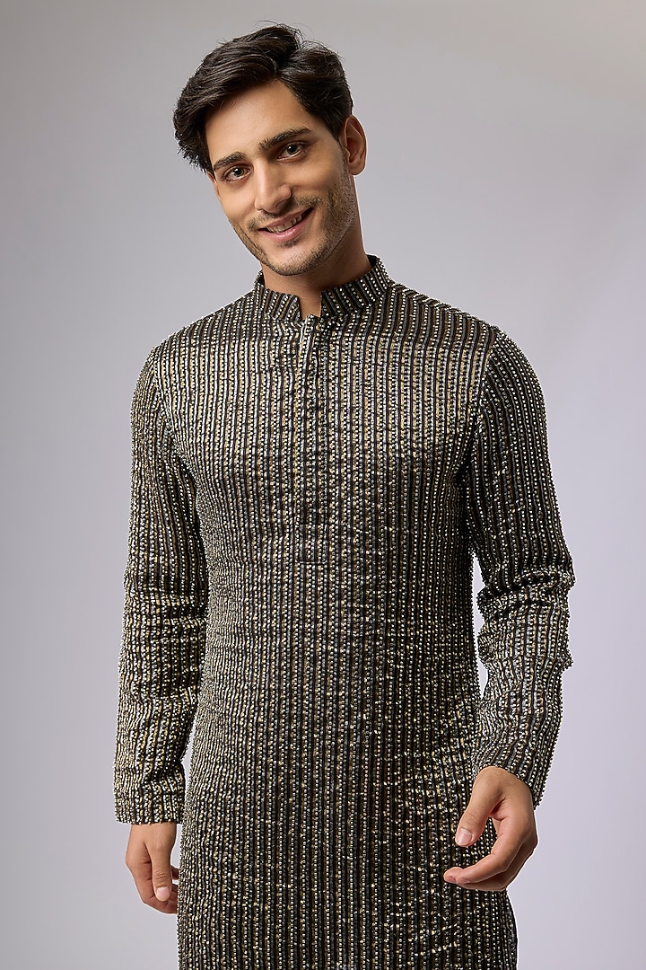 Black Silk Embellished Kurta Set by Sva By Sonam & Paras Modi Men at Pernia's Pop Up Shop