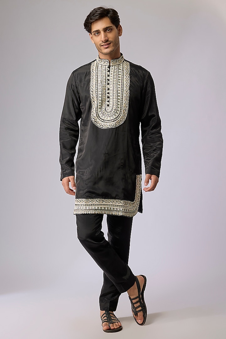 Black Crepe Embellished Kurta Set by Sva By Sonam & Paras Modi Men