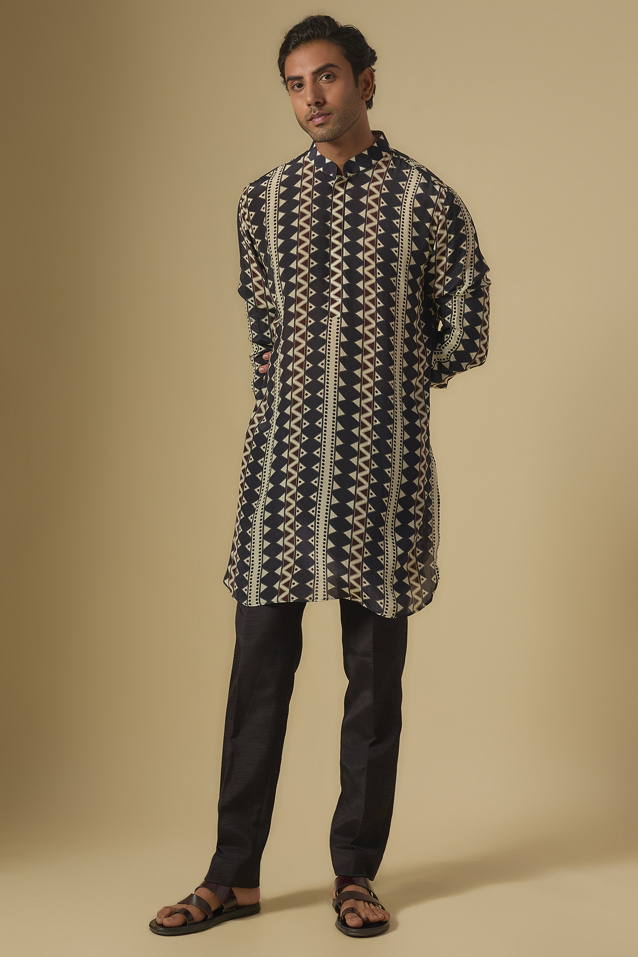 Black Crepe Jaal Printed Kurta by Sva By Sonam & Paras Modi Men