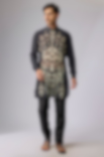Black Crepe Printed Kurta by Sva By Sonam & Paras Modi Men