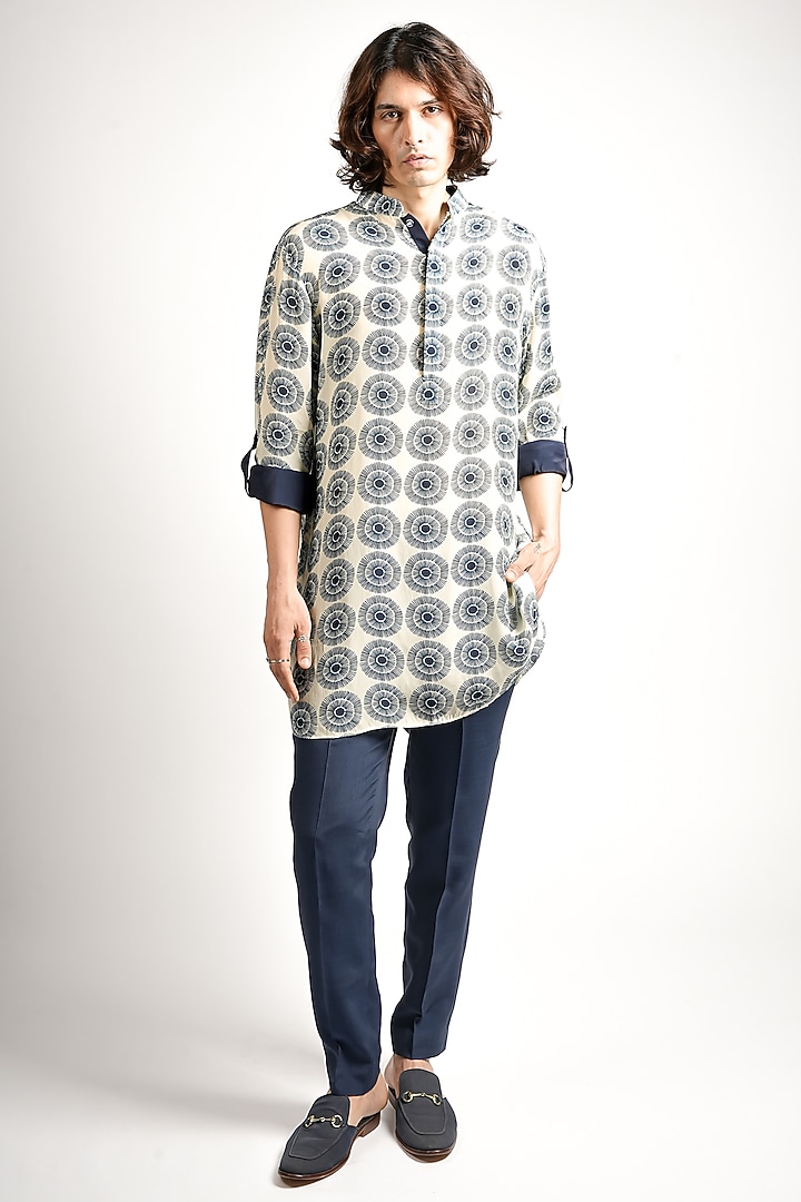 Ivory-Blue Crepe Printed Kurta by SVA BY SONAM & PARAS MODI Men at Pernia's Pop Up Shop