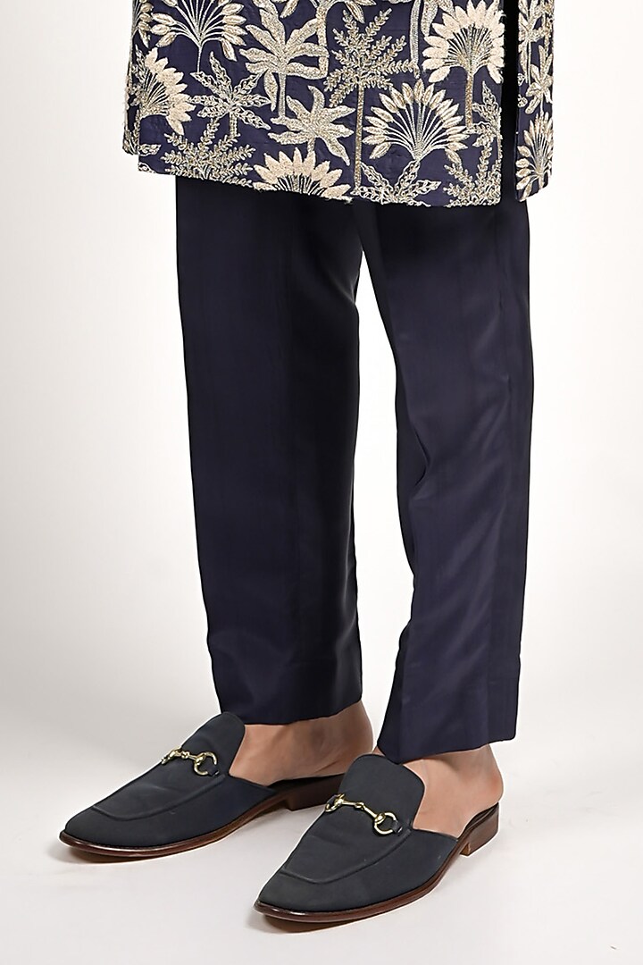 Midnight Blue Silk Thread Embroidered Groom Sherwani Set by SVA BY SONAM & PARAS MODI Men at Pernia's Pop Up Shop