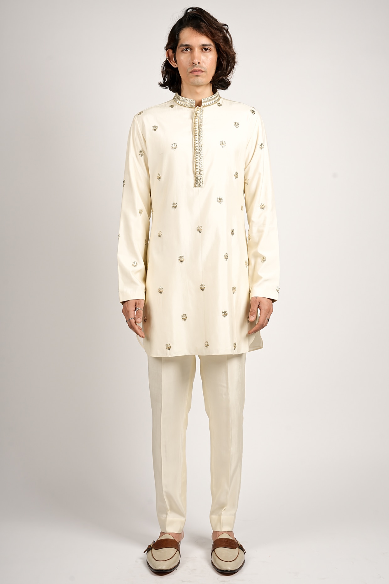 SVA BY SONAM & PARAS MODI Ivory Crepe Embroidered Kurta Set