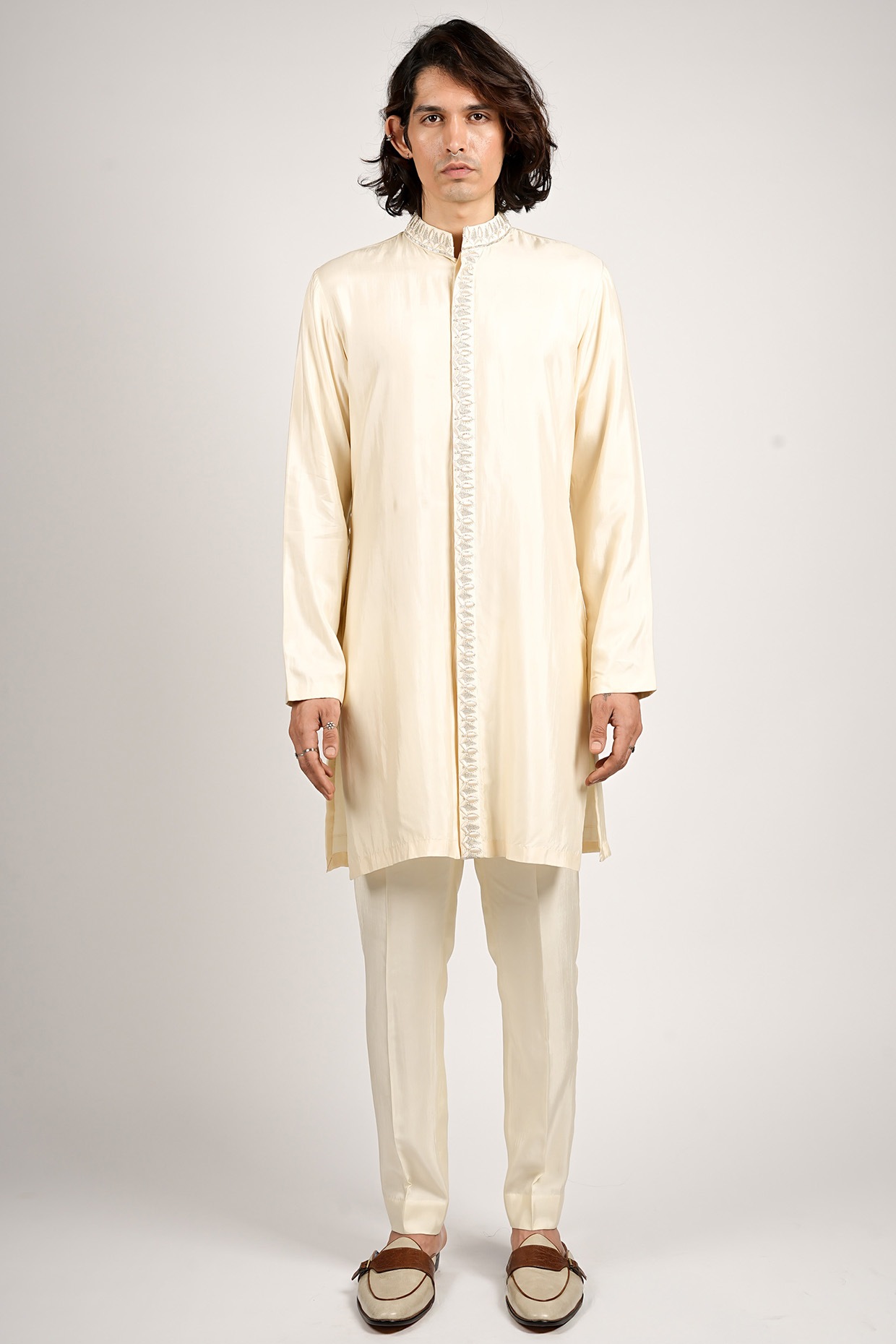 Sva By Sonam & Paras Modi Ivory Crepe Embroidered Kurta Set