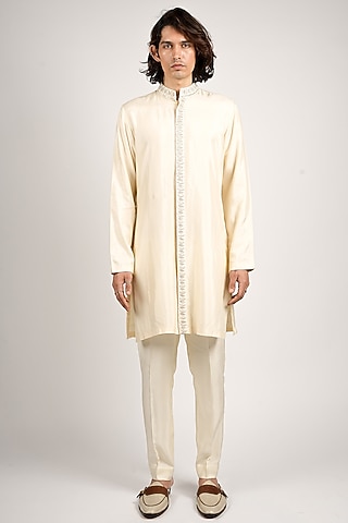 Ivory Crepe Embroidered Kurta Set by Sva By Sonam & Paras Modi Men
