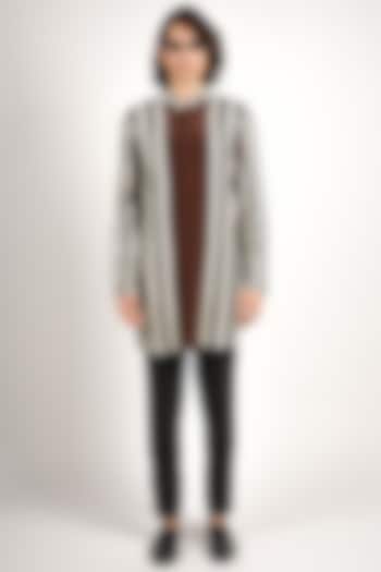Multi-Colored Crepe Striped Kurta Set by Sva By Sonam & Paras Modi Men at Pernia's Pop Up Shop