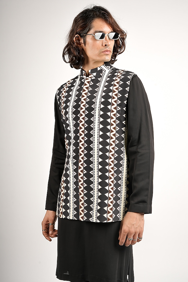 Black Crepe Tribal Printed Bundi Jacket Set by Sva By Sonam & Paras Modi Men at Pernia's Pop Up Shop