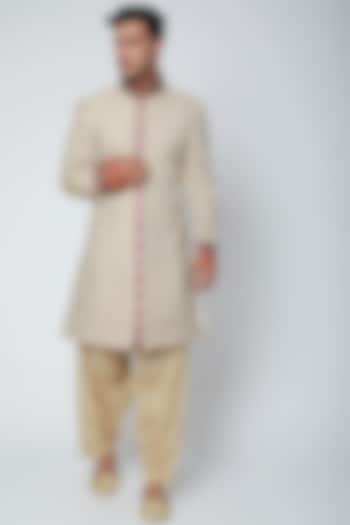 Nude Embellished Kurta Set by SVA BY SONAM & PARAS MODI Men at Pernia's Pop Up Shop