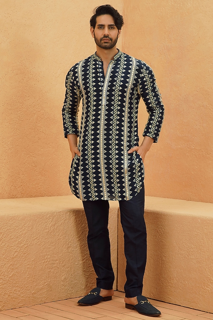Midnight Blue Crepe Geometric Embroidered Kurta Set by Sva By Sonam & Paras Modi Men at Pernia's Pop Up Shop