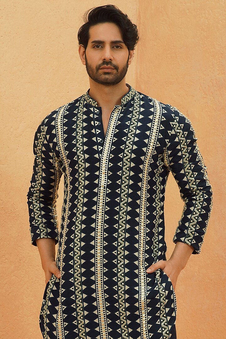 Midnight Blue Crepe Geometric Embroidered Kurta Set by Sva By Sonam & Paras Modi Men at Pernia's Pop Up Shop